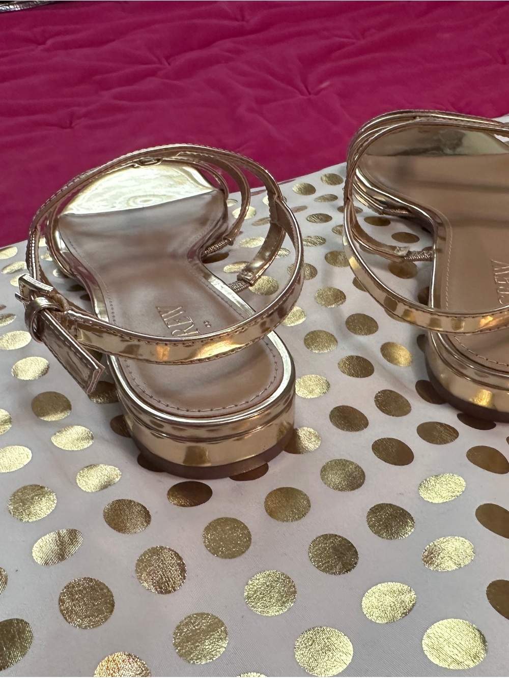 J. Crew Shiny Gold Multi-Strap Flat Sandals sz 8 - Picture 2 of 5